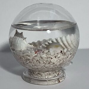 GLASS SNOW GLOBE Seashells & Sand / HAND BLOWN 1 Piece / 2.5 INCHES / Tide Pool